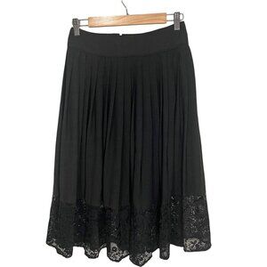 Express Pleated Skirt‎ 4 Black Lined Lace Detail Bottom Midi Side Zip Closure